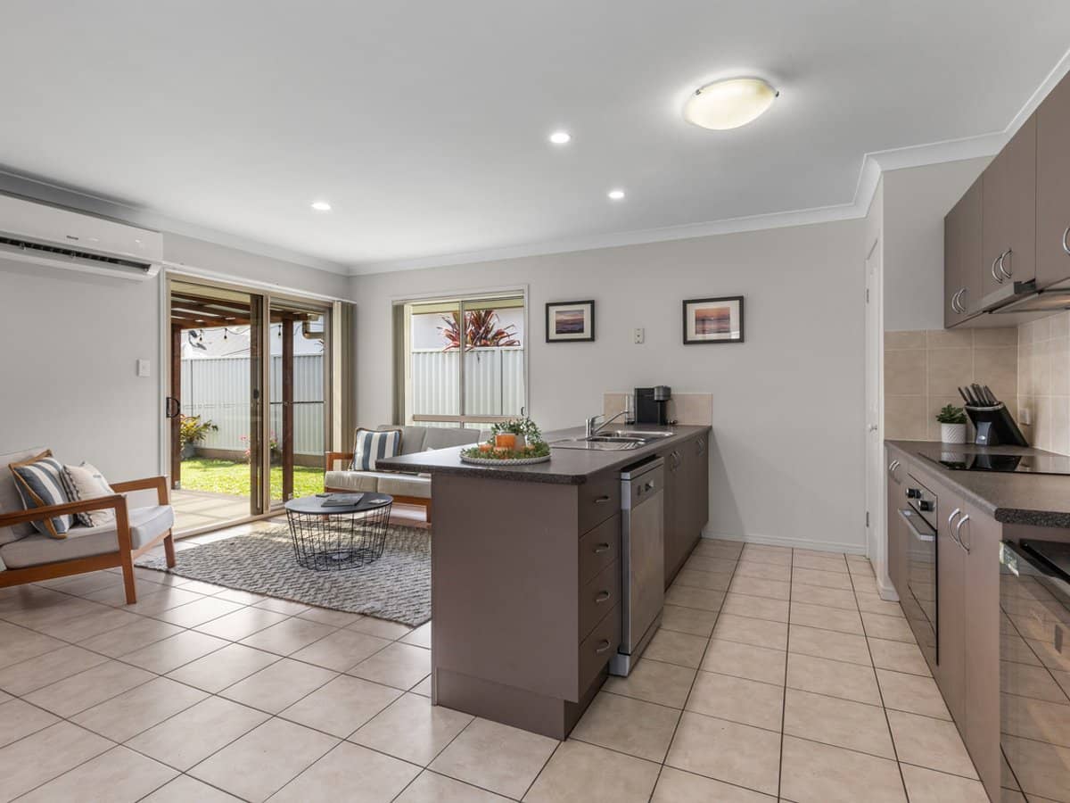 18 Glenafton Court, Ormeau - Thumbnail 2