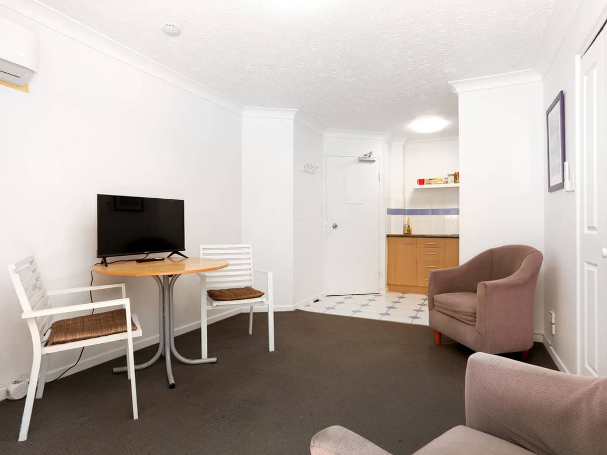 21-27 Markwell Avenue, SURFERS PARADISE - Thumbnail 16