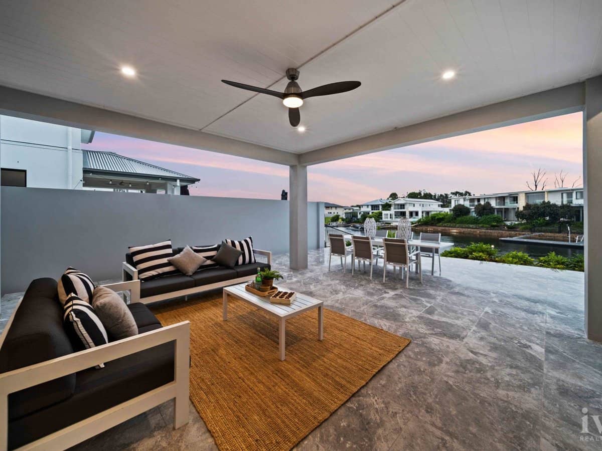 188 Lake Serenity Boulevard, Helensvale - Thumbnail 11