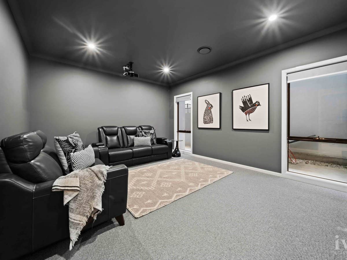 188 Lake Serenity Boulevard, Helensvale - Thumbnail 26