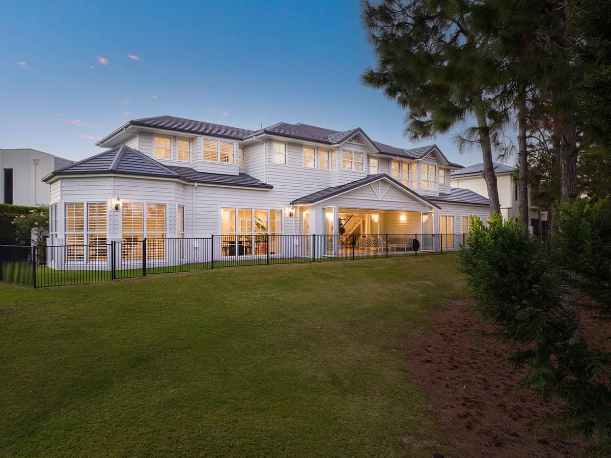 2265 Banksia Lakes Drive, Sanctuary Cove - Thumbnail 29