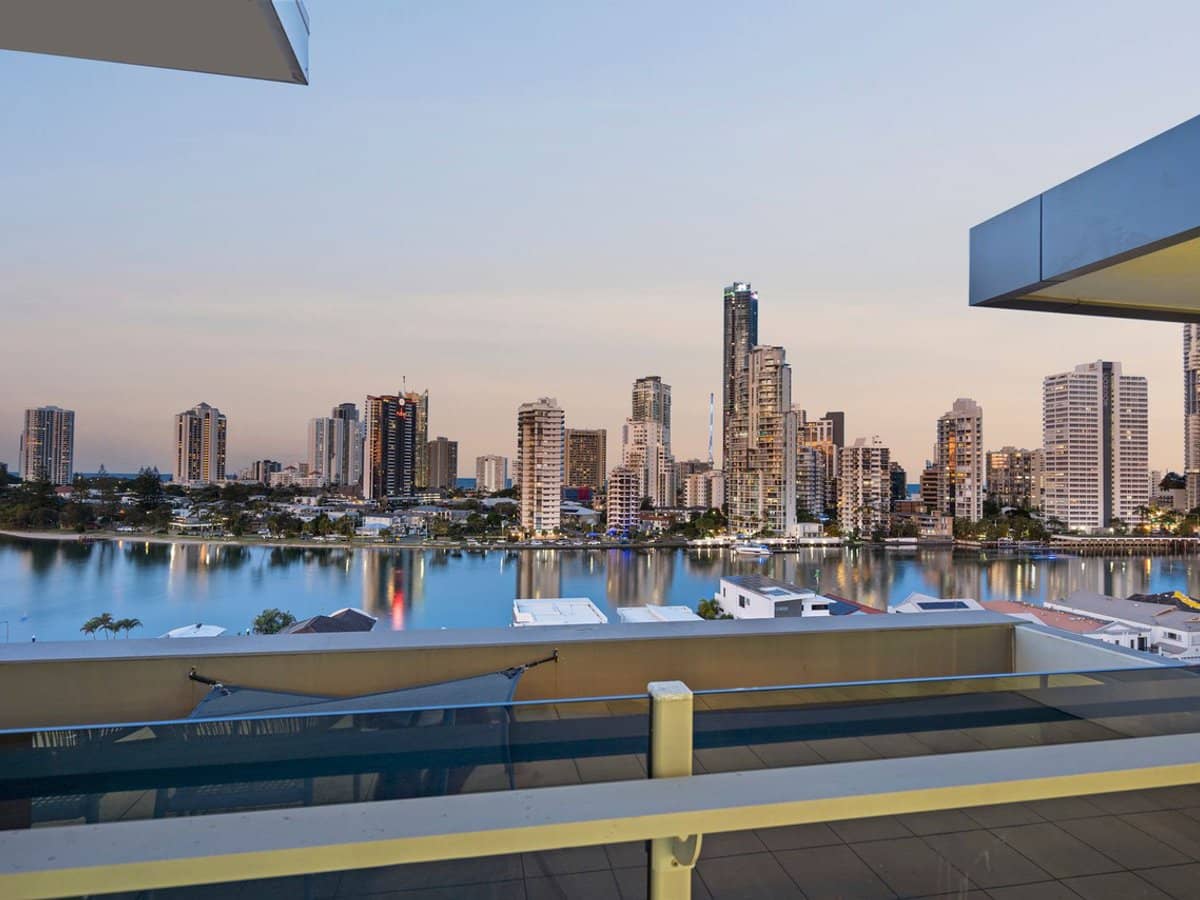 53 Darrambal Street, SURFERS PARADISE - Thumbnail 17