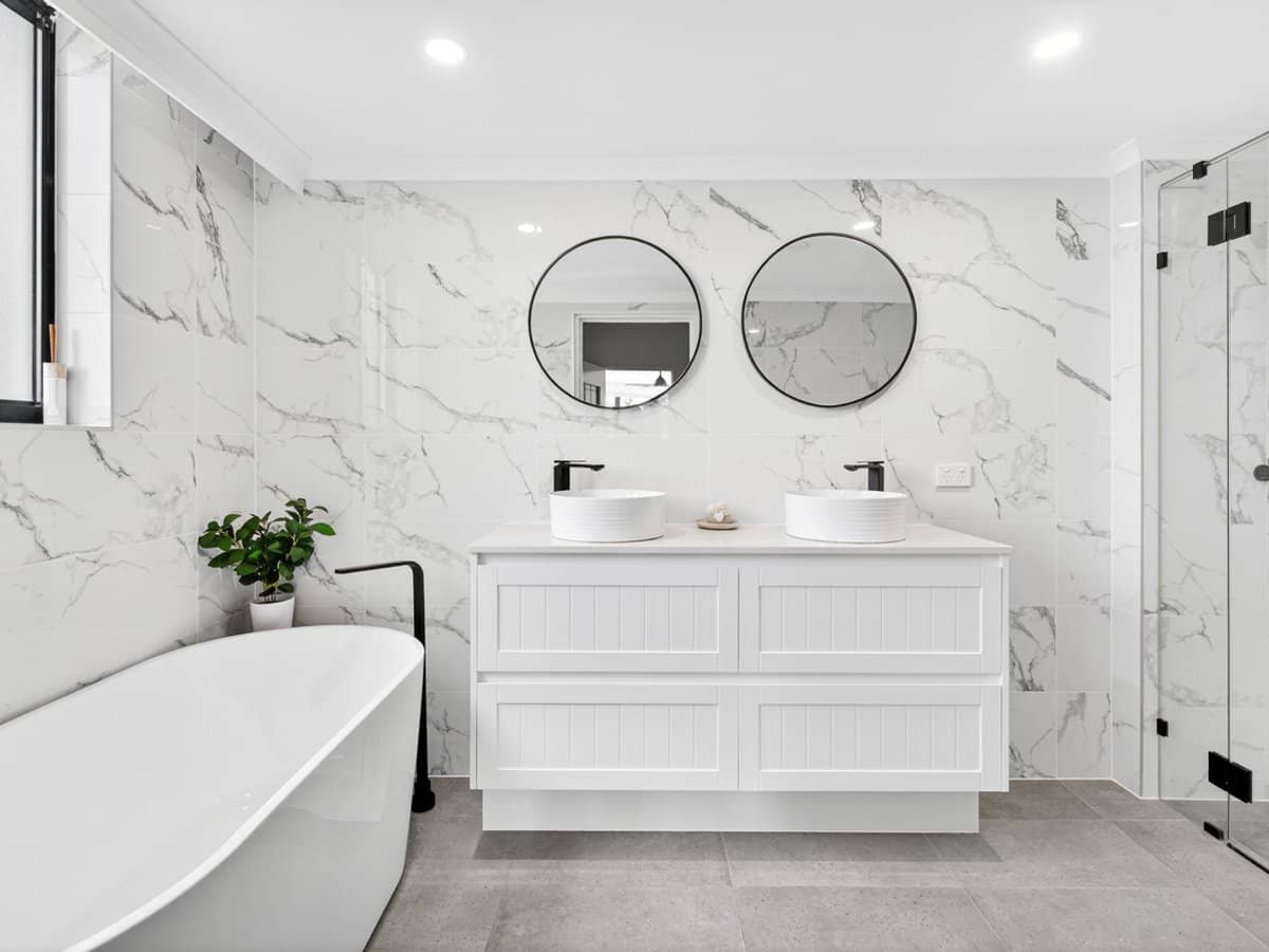 22 Montgomery Avenue, MAIN BEACH - Thumbnail 12