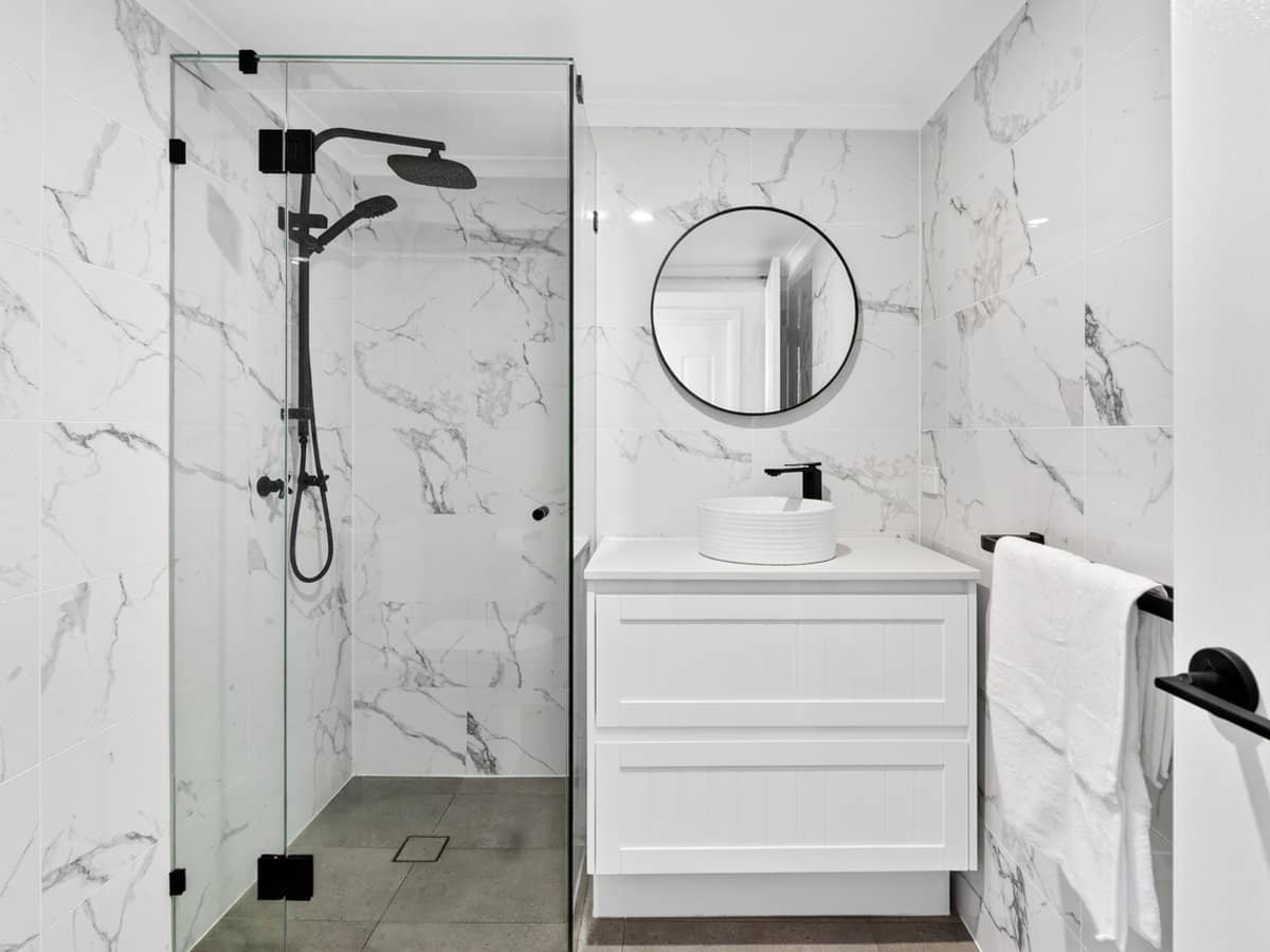 22 Montgomery Avenue, MAIN BEACH - Thumbnail 15