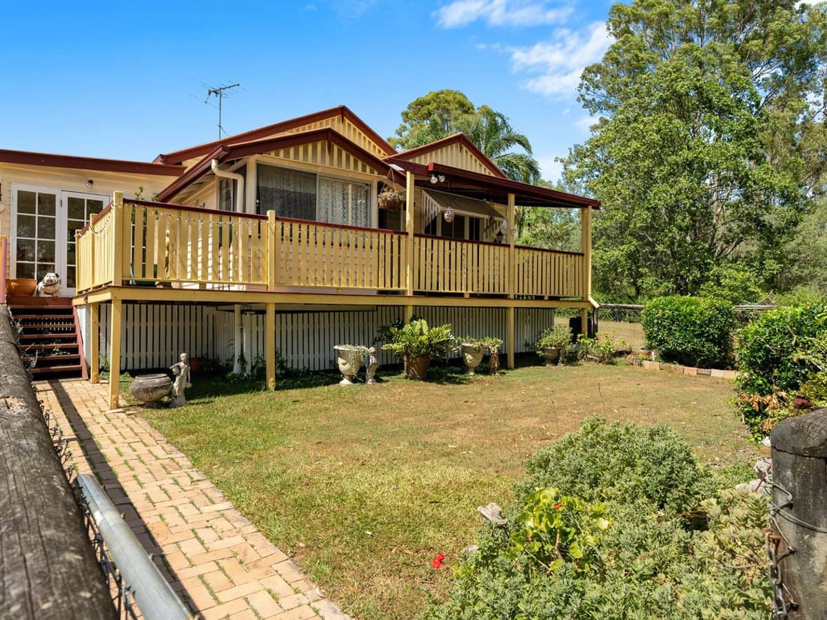 381-385 Plunkett Road, Tamborine - Thumbnail 2