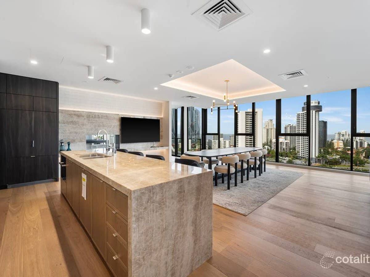 15-17 Cannes Avenue, Surfers Paradise - Thumbnail 17