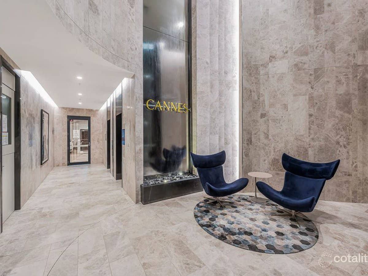 15-17 Cannes Avenue, Surfers Paradise - Thumbnail 24