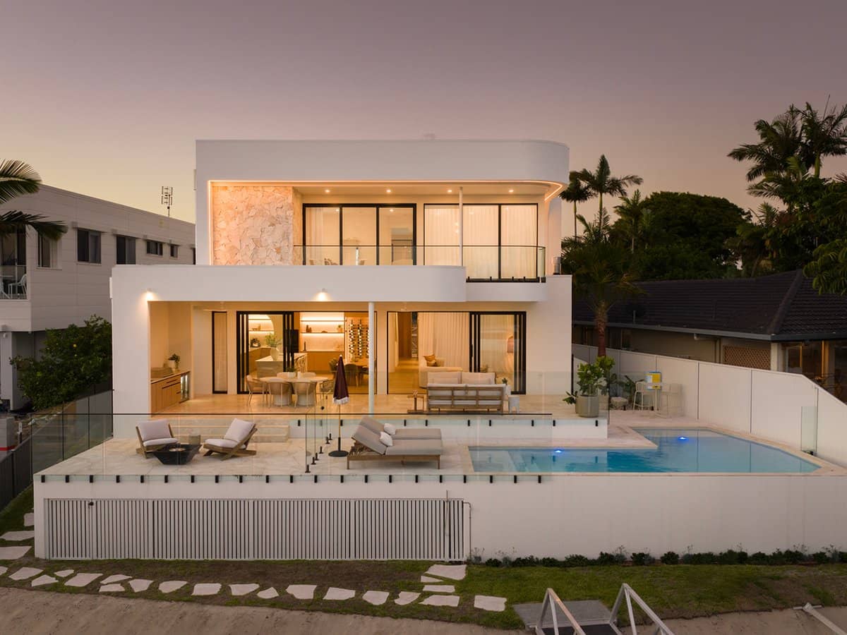 47 Vatakoula Parade, MERMAID WATERS - Thumbnail 1