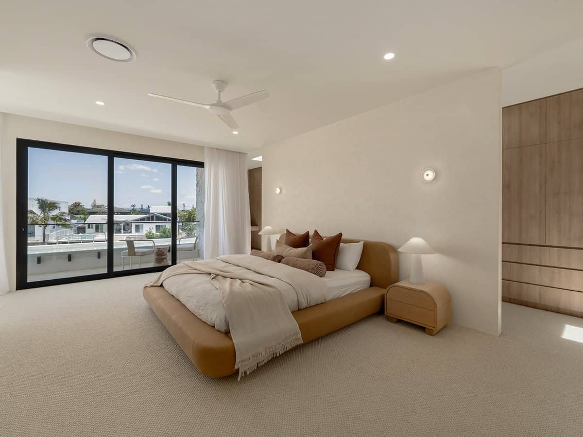 47 Vatakoula Parade, MERMAID WATERS - Thumbnail 6