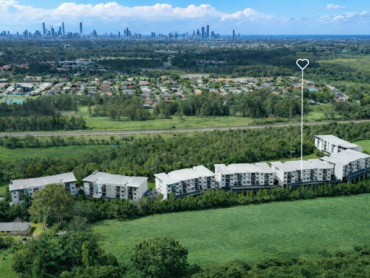 31 Bourton Road, MERRIMAC - Thumbnail 1