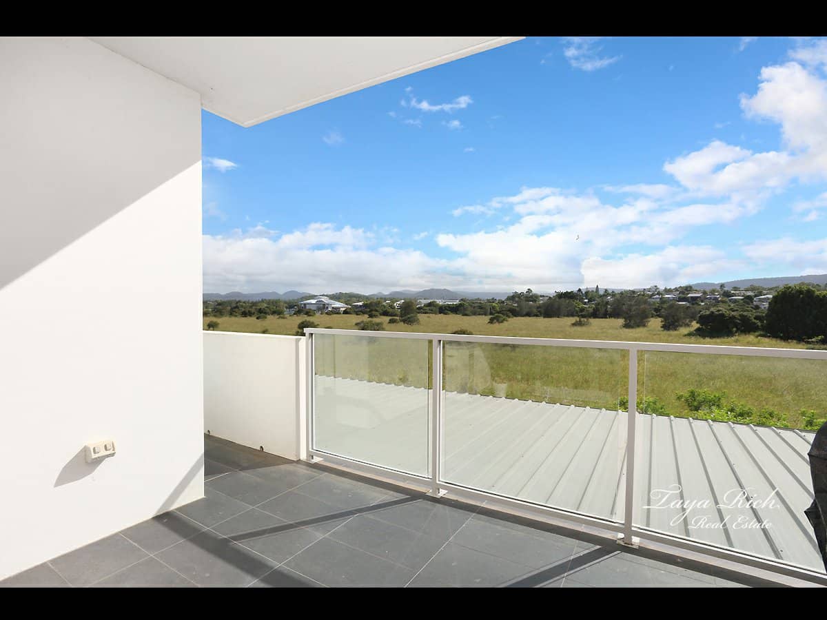 31 Bourton Road, MERRIMAC - Thumbnail 10