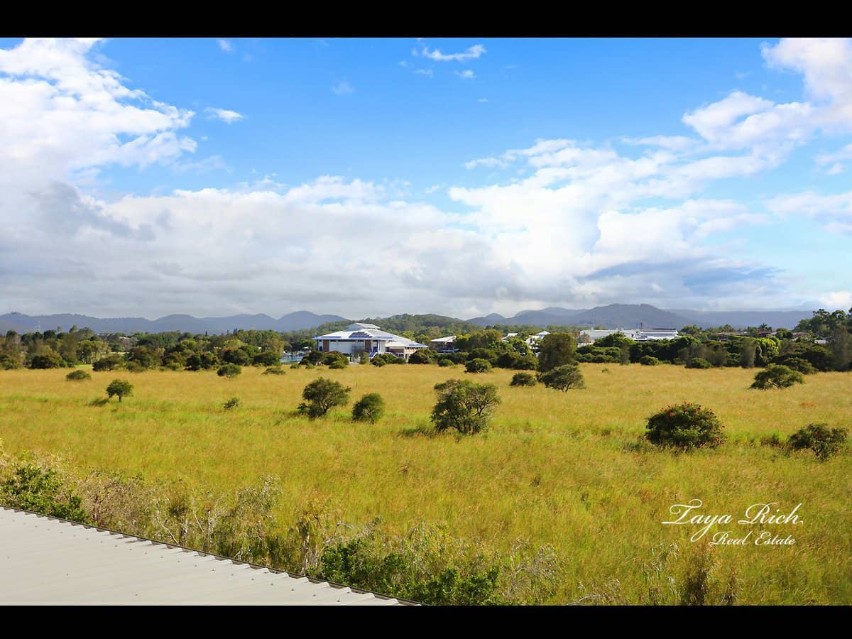 31 Bourton Road, MERRIMAC - Thumbnail 11