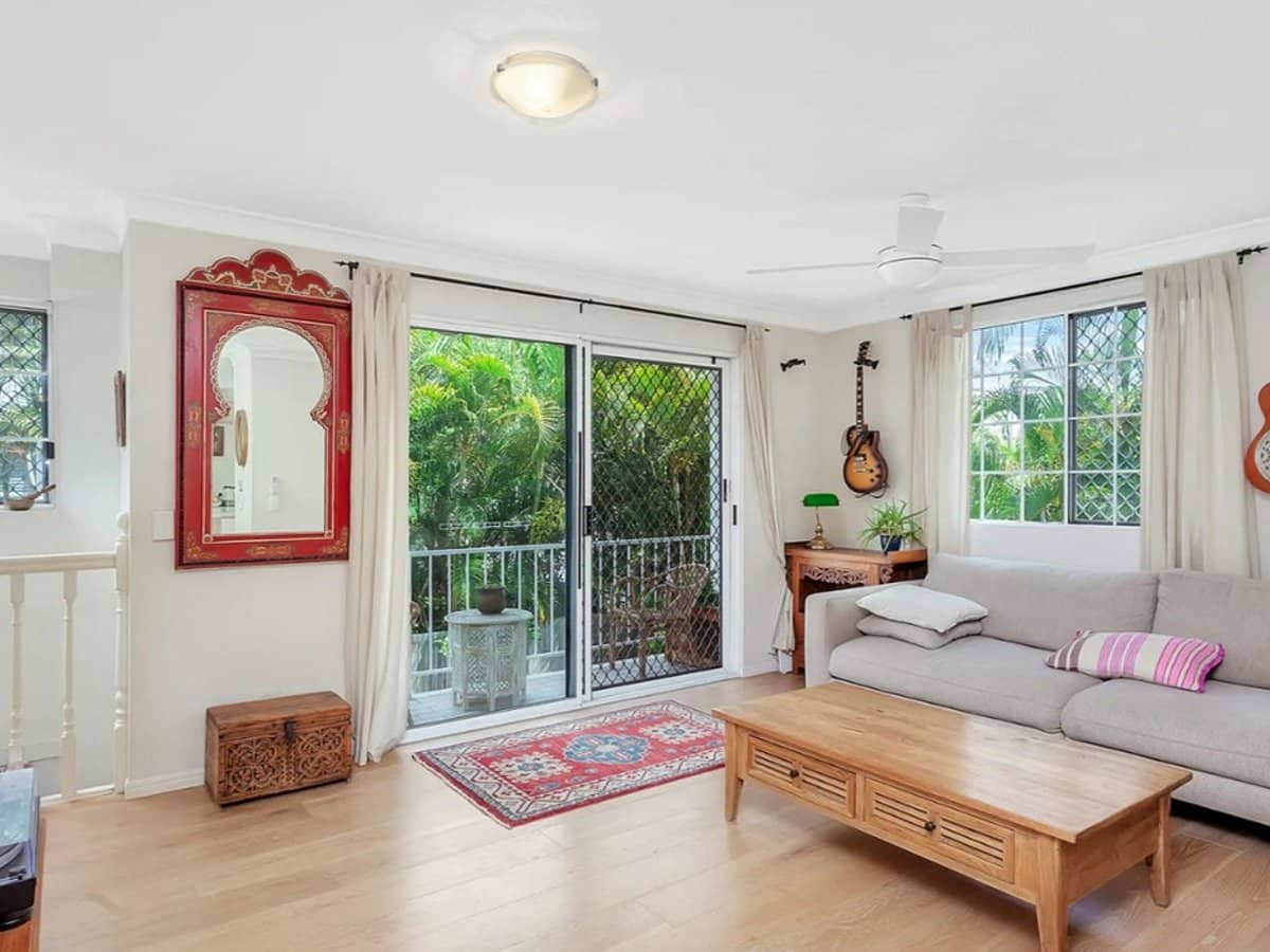 32 Burleigh Street, Burleigh Heads - Thumbnail 2