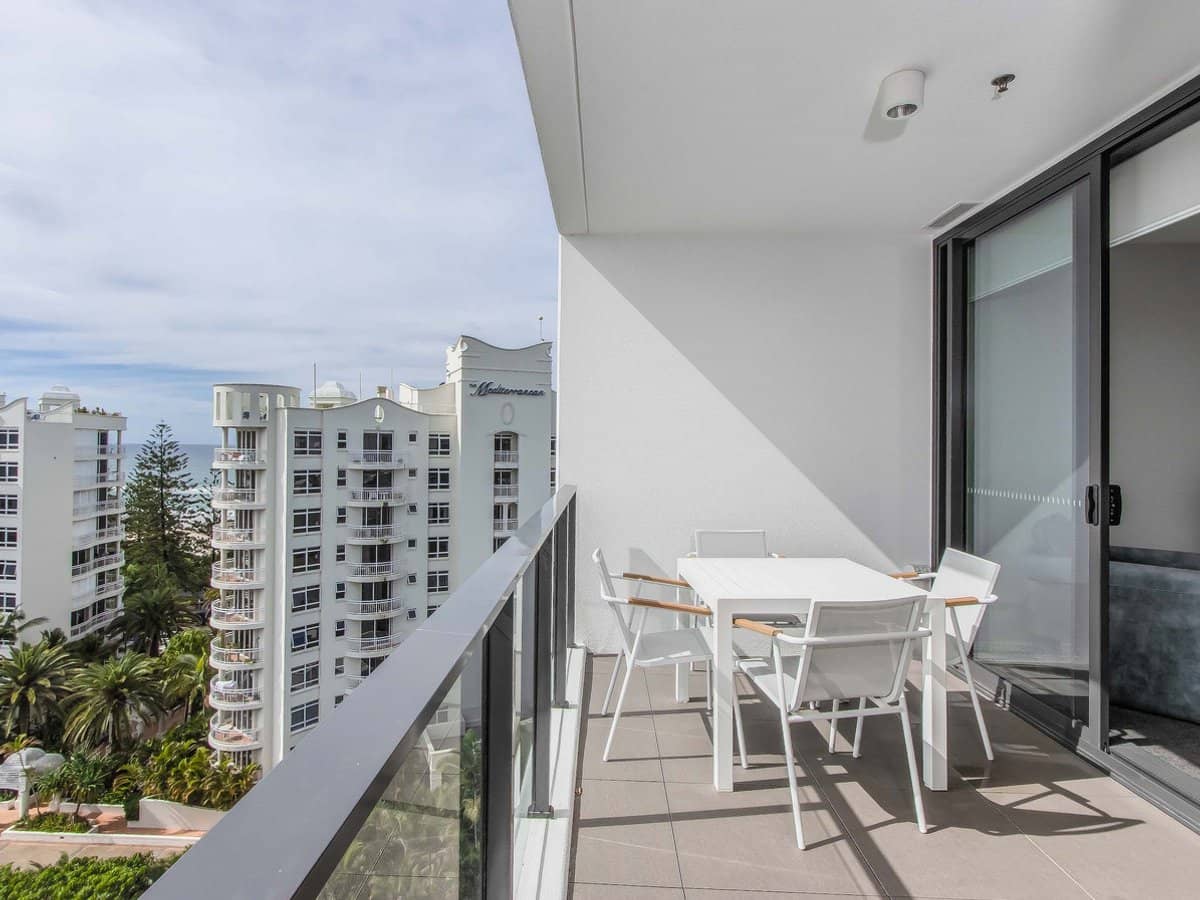 1969 Gold Coast Highway, Burleigh Heads - Thumbnail 4