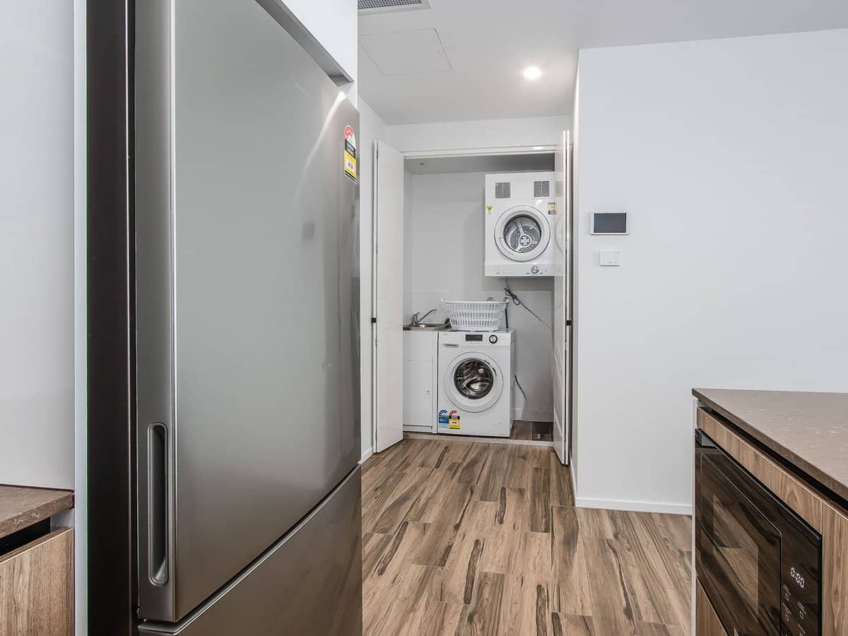 1969 Gold Coast Highway, Burleigh Heads - Thumbnail 11