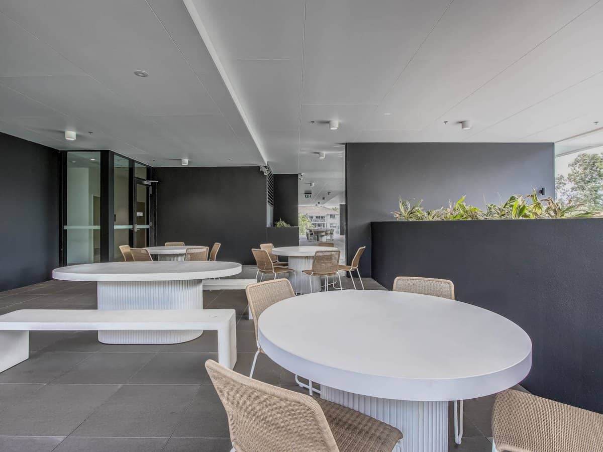 1969 Gold Coast Highway, Burleigh Heads - Thumbnail 22