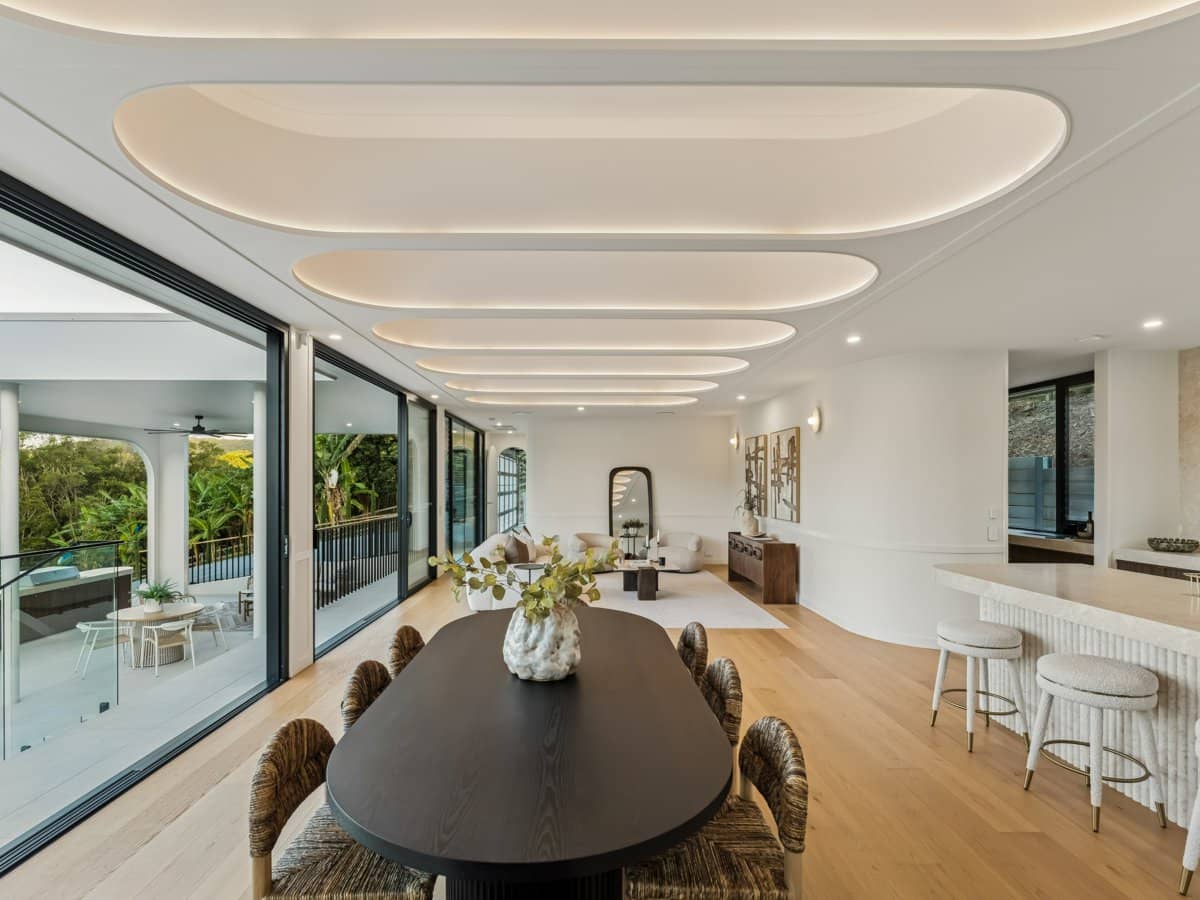 25 Davenport Drive, BONOGIN - Thumbnail 47