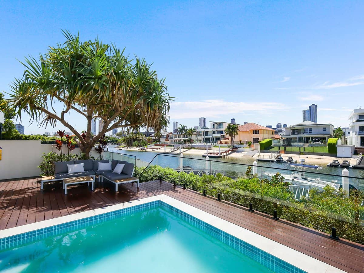 11 Beverley Crescent, Broadbeach Waters - Thumbnail 3