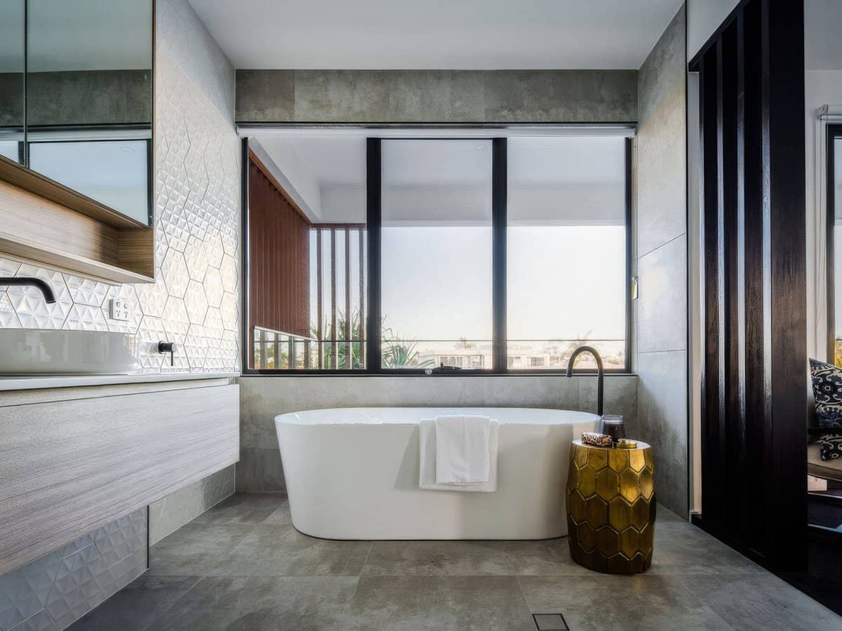 11 Beverley Crescent, Broadbeach Waters - Thumbnail 10