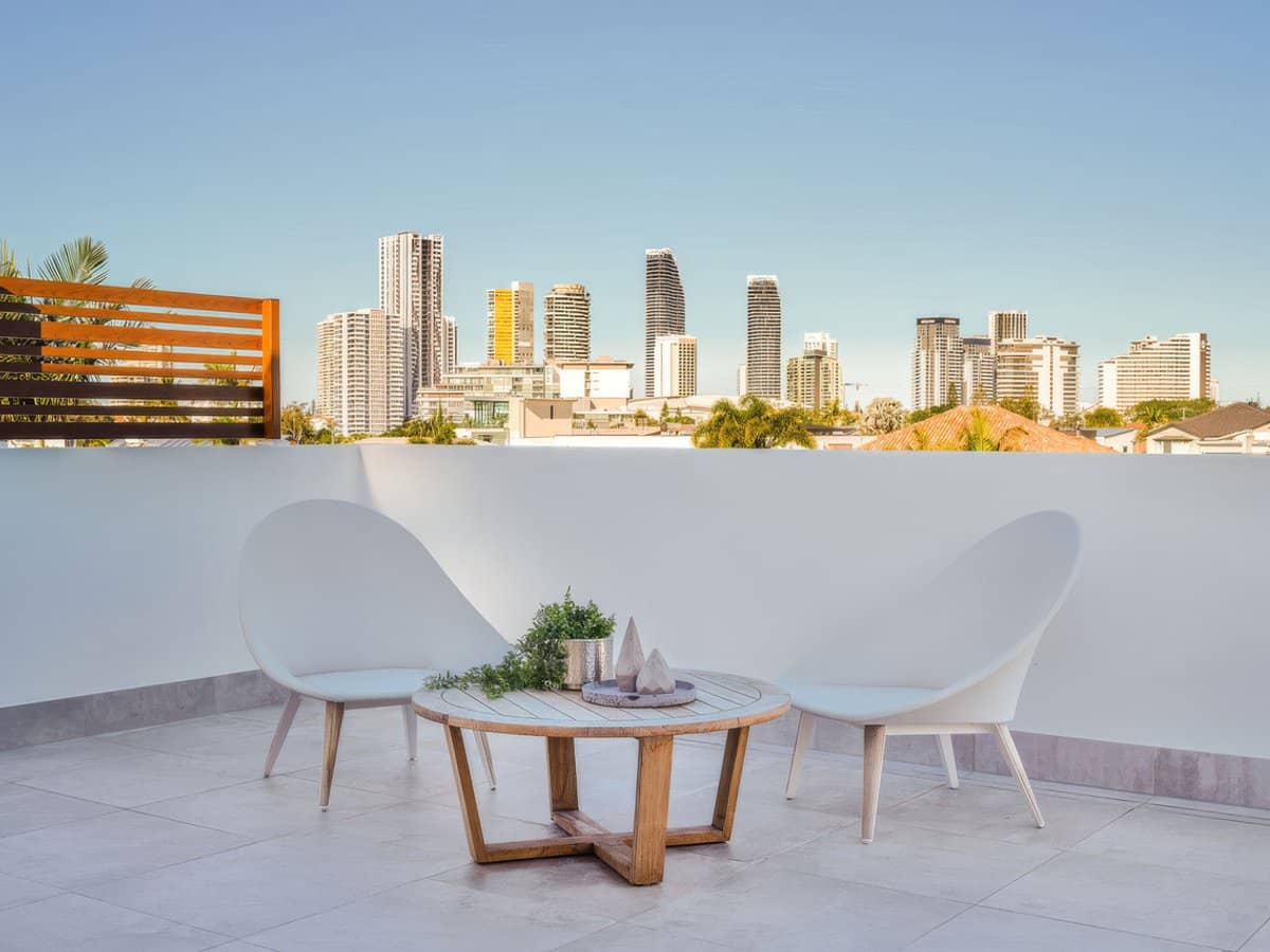 11 Beverley Crescent, Broadbeach Waters - Thumbnail 17