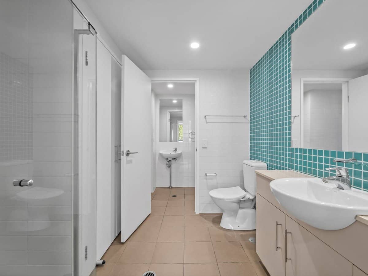 1 Ocean Street, BURLEIGH HEADS - Thumbnail 10