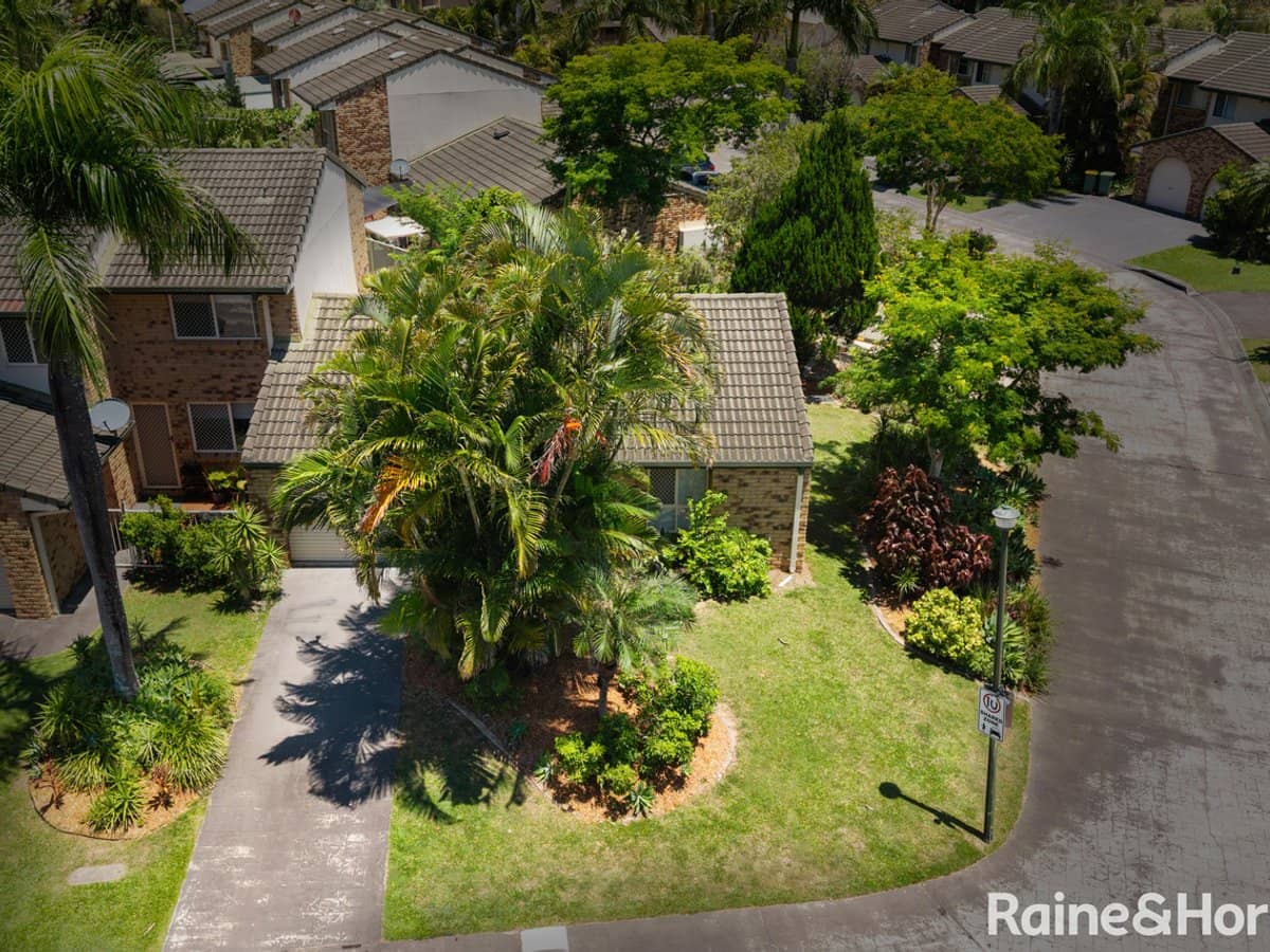 23 Thorngate Drive, ROBINA - Thumbnail 2