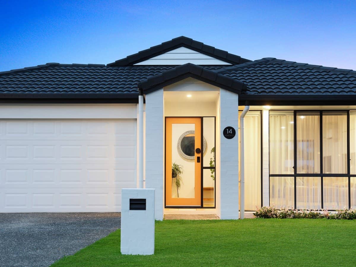 14 Marks Drive, Varsity Lakes - Thumbnail 1