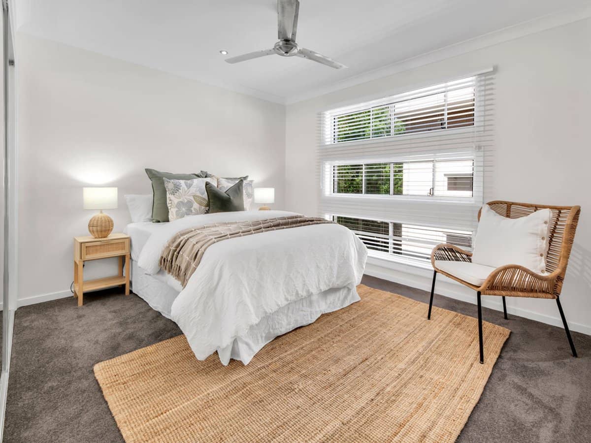 129 Pohlman Street, SOUTHPORT - Thumbnail 15