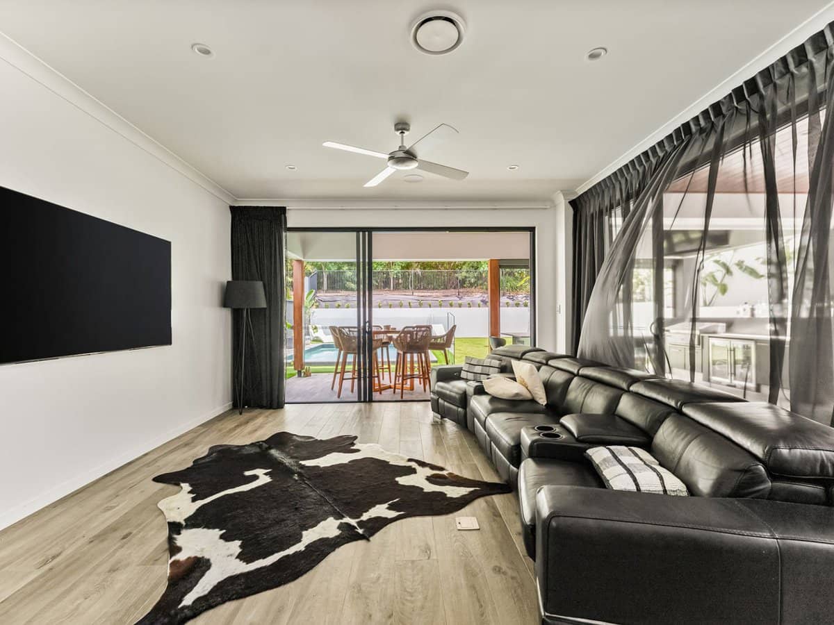 8a Andromeda Parade, ROBINA - Thumbnail 9