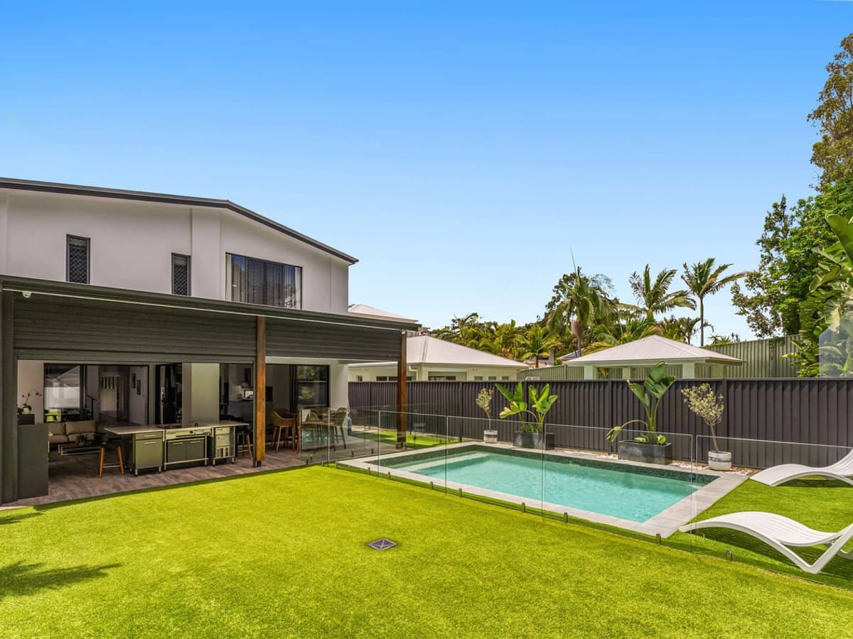 8a Andromeda Parade, ROBINA - Thumbnail 13