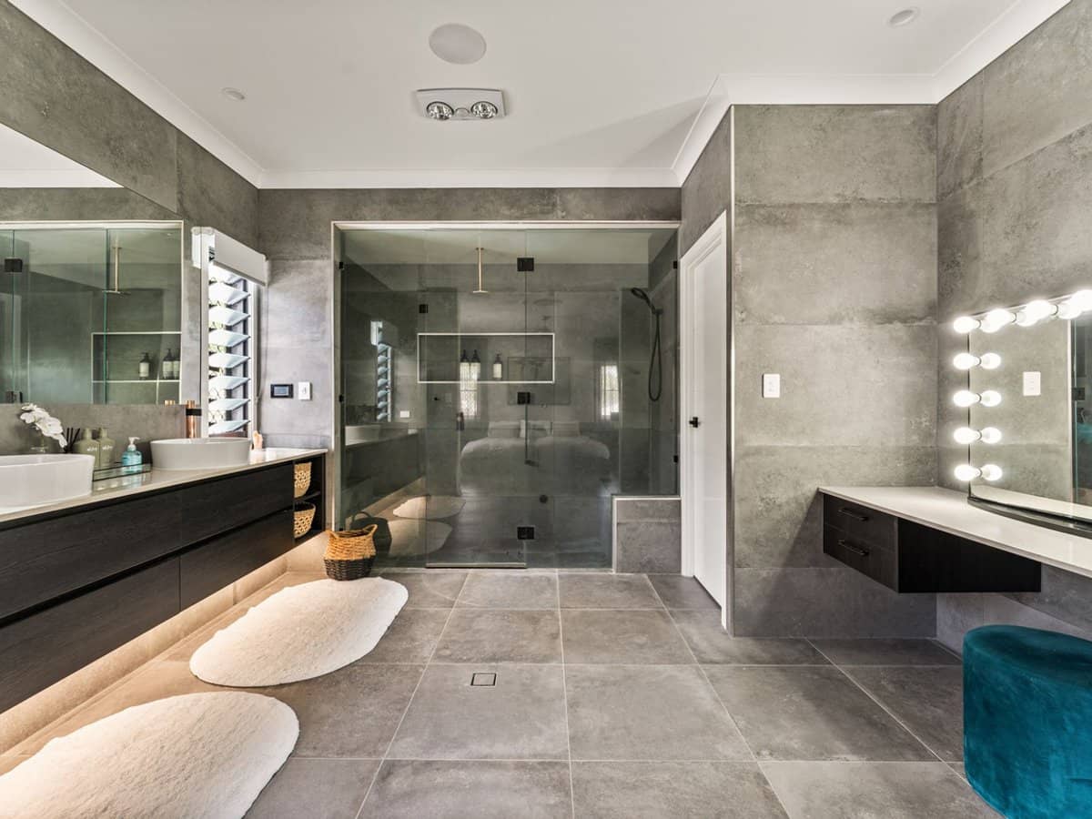 8a Andromeda Parade, ROBINA - Thumbnail 22