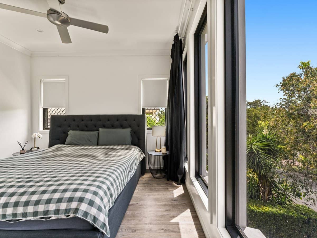 8a Andromeda Parade, ROBINA - Thumbnail 24