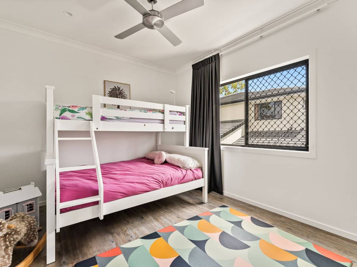 8a Andromeda Parade, ROBINA - Thumbnail 25