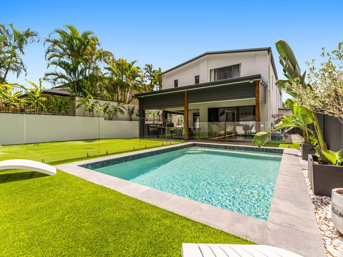 8a Andromeda Parade, ROBINA - Thumbnail 34