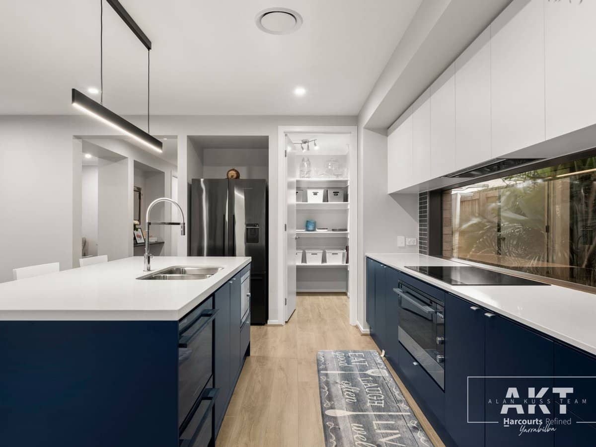 13 Belhaven Avenue, YARRABILBA - Thumbnail 5