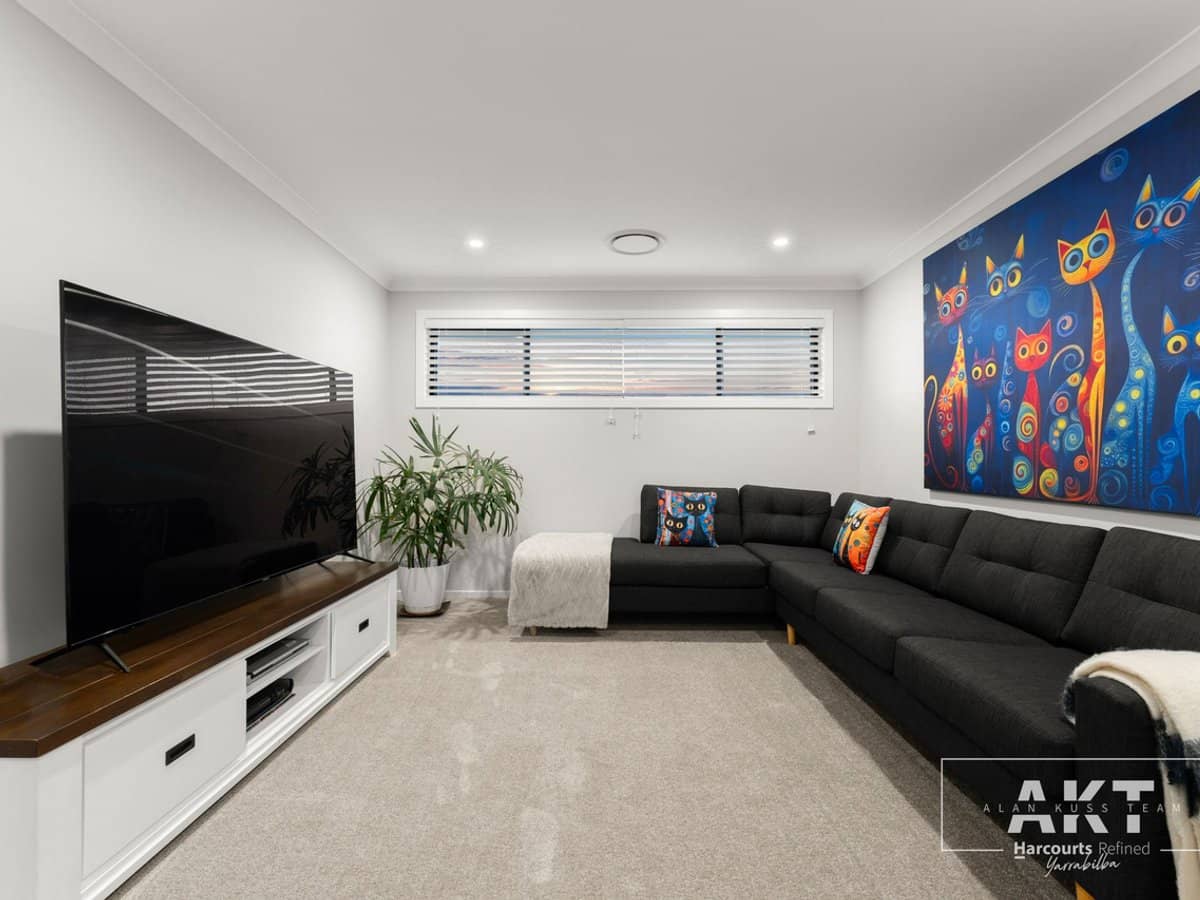 13 Belhaven Avenue, YARRABILBA - Thumbnail 11