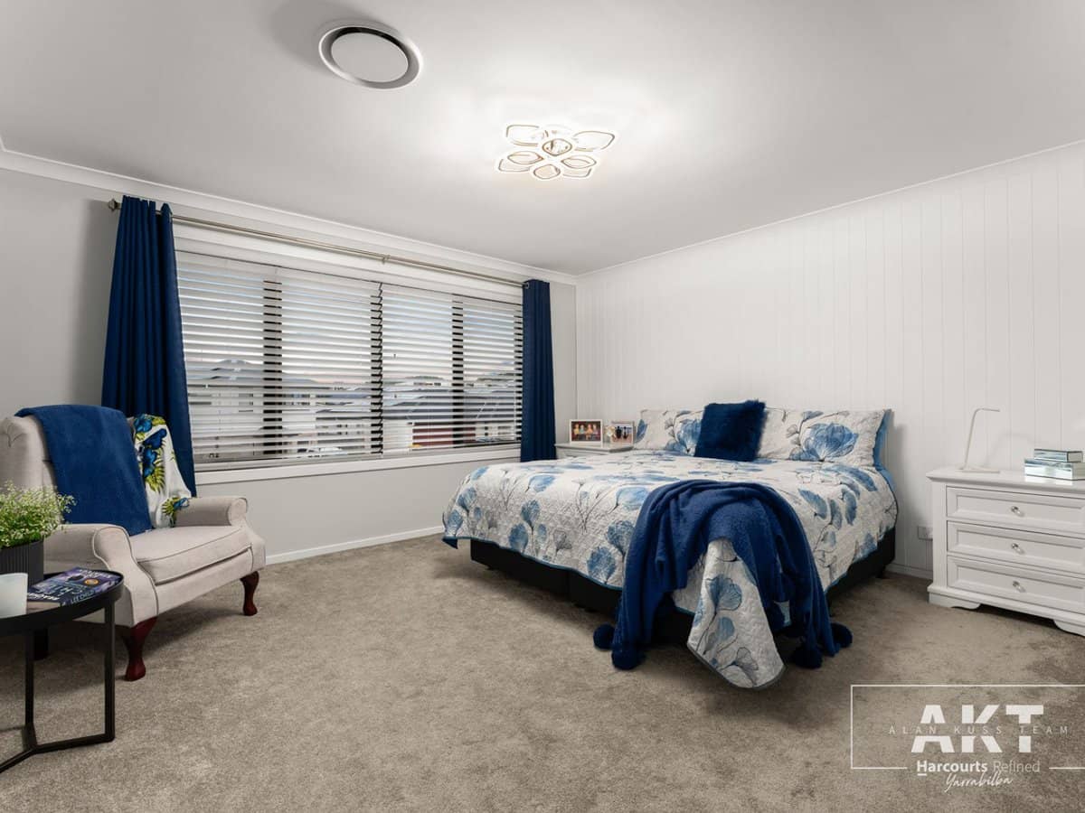 13 Belhaven Avenue, YARRABILBA - Thumbnail 13