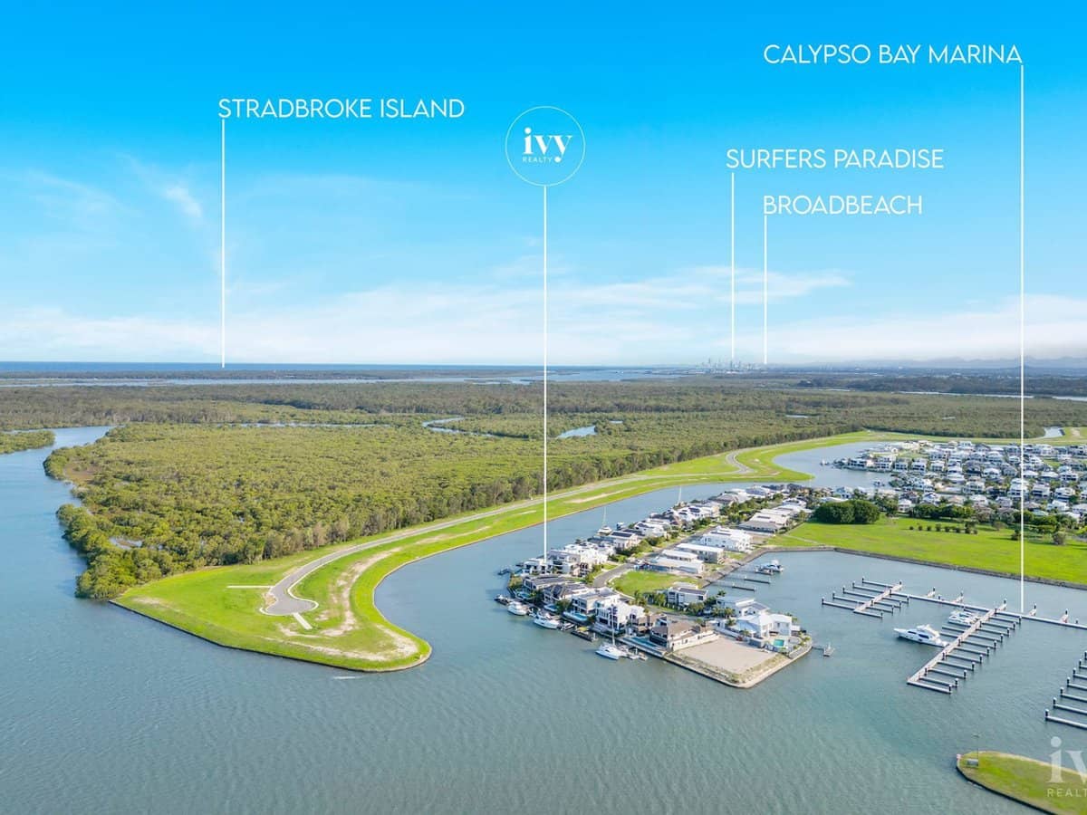 85 Marina Parade, Jacobs Well - Thumbnail 30