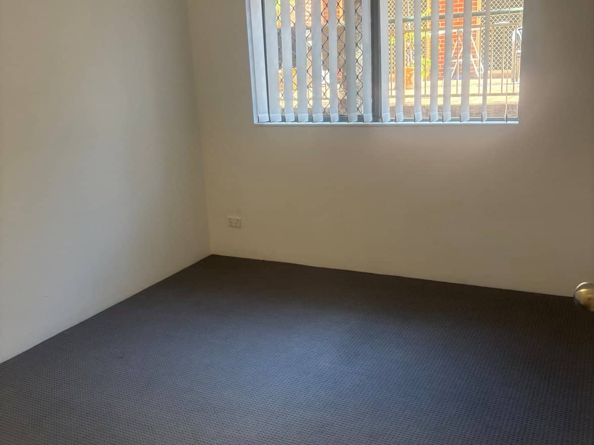 45 Pohlman Street, SOUTHPORT - Thumbnail 8