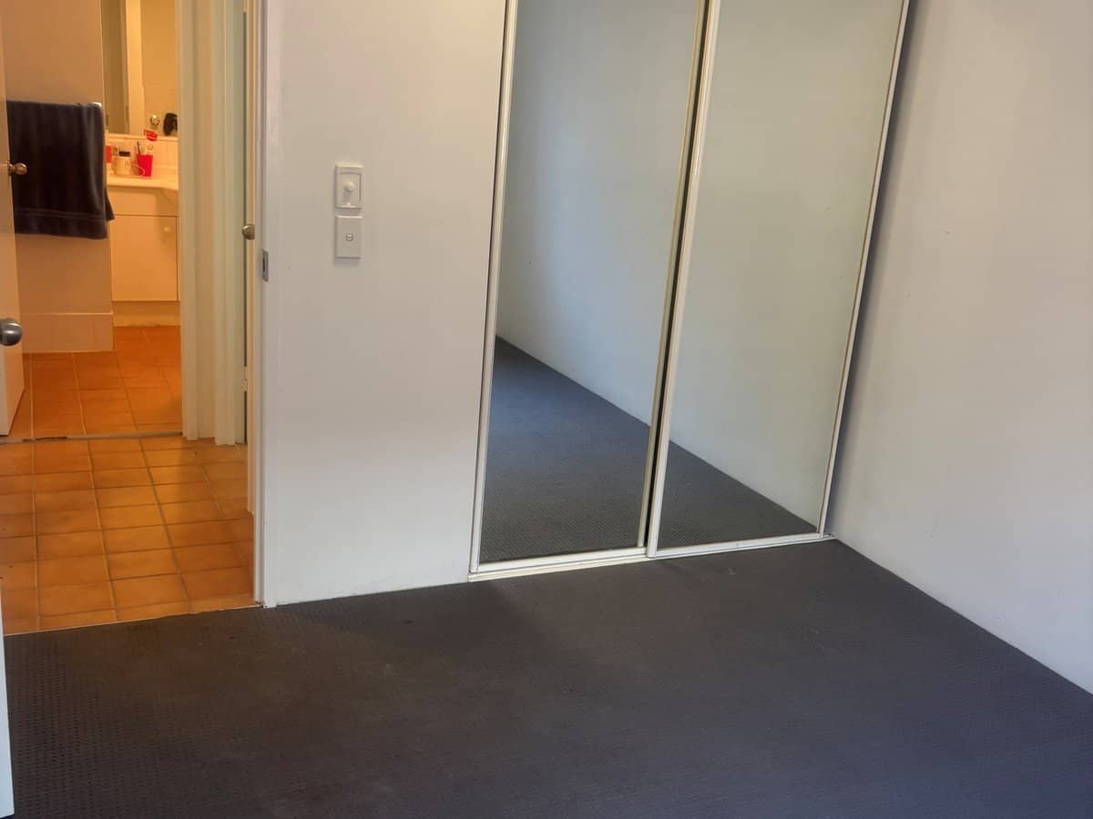 45 Pohlman Street, SOUTHPORT - Thumbnail 9