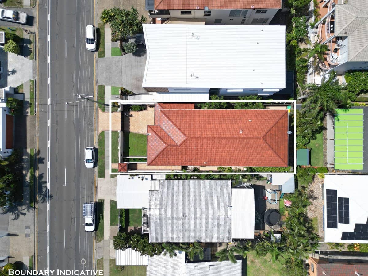 34 Albatross Avenue, Mermaid Beach - Thumbnail 3