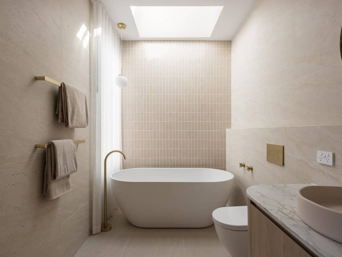 130 Christine Avenue, Burleigh Waters - Thumbnail 17