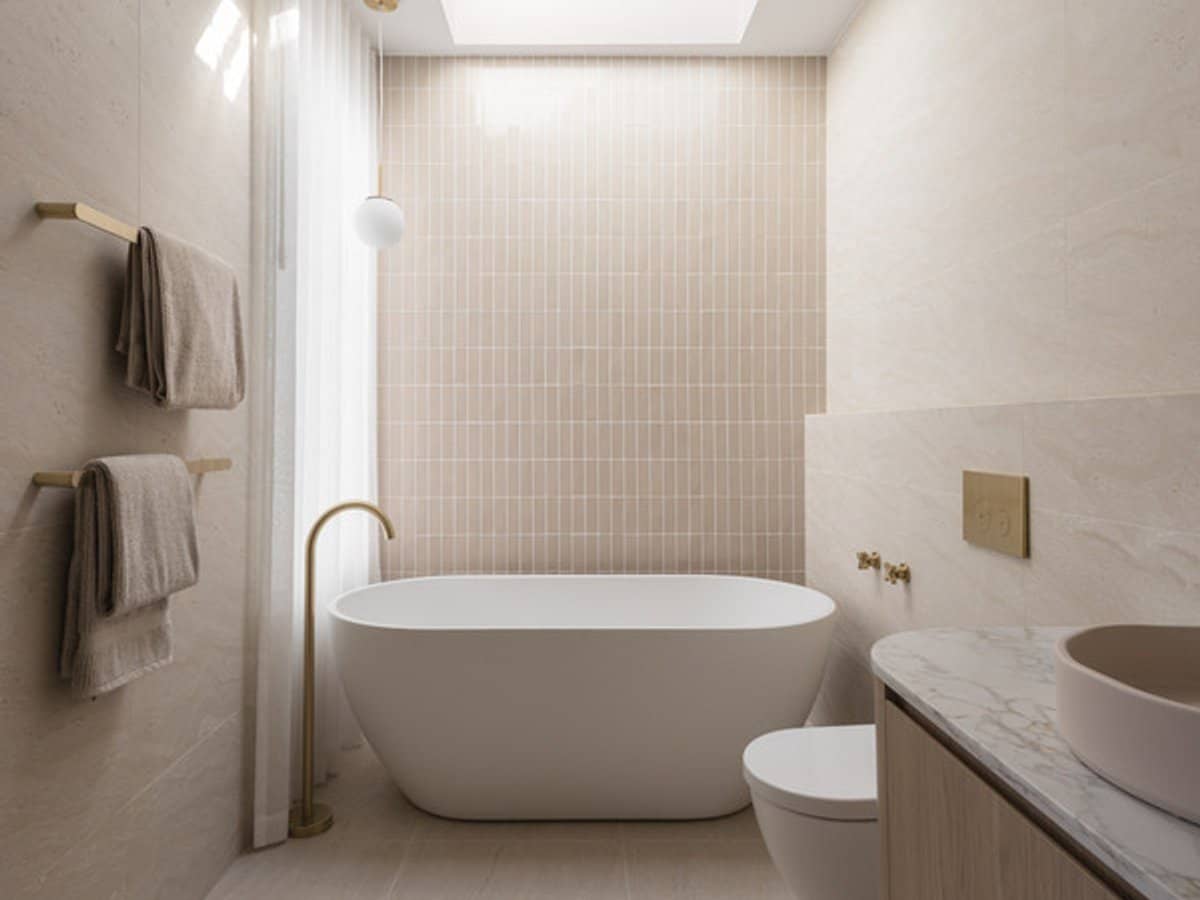 130 Christine Avenue, Burleigh Waters - Thumbnail 20