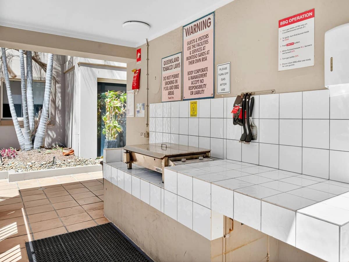 21 Peerless Avenue, Mermaid Beach - Thumbnail 12