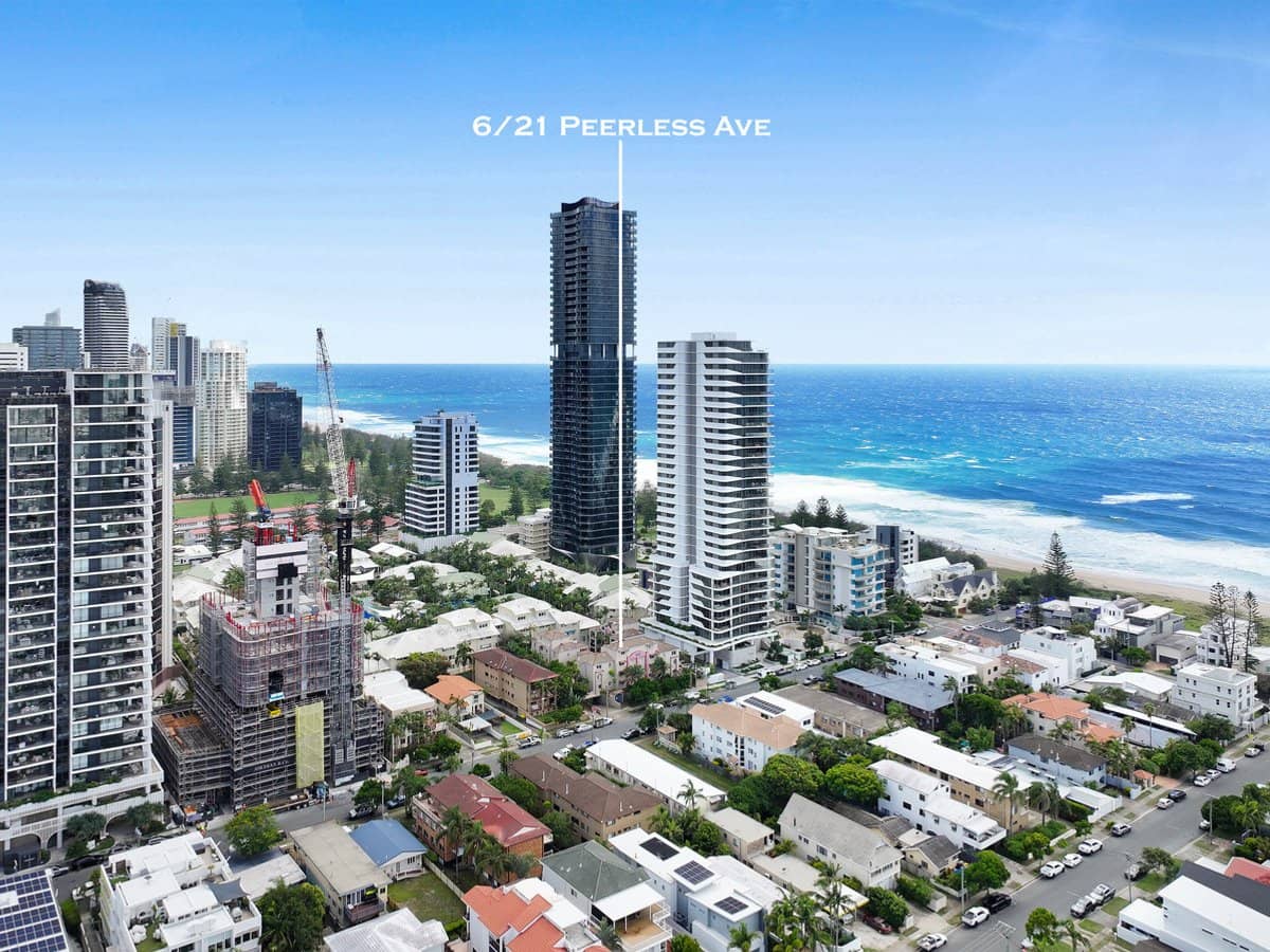 21 Peerless Avenue, Mermaid Beach - Thumbnail 14