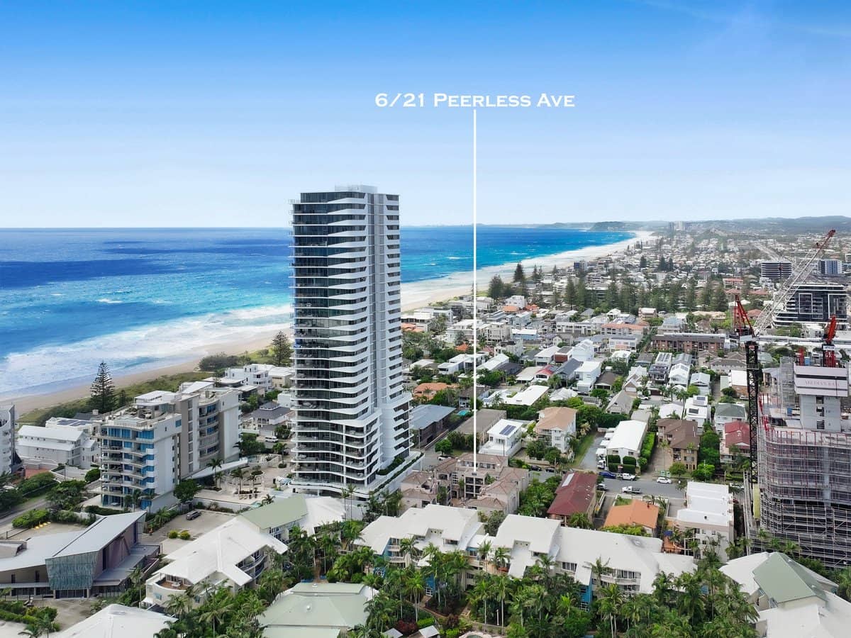 21 Peerless Avenue, Mermaid Beach - Thumbnail 15