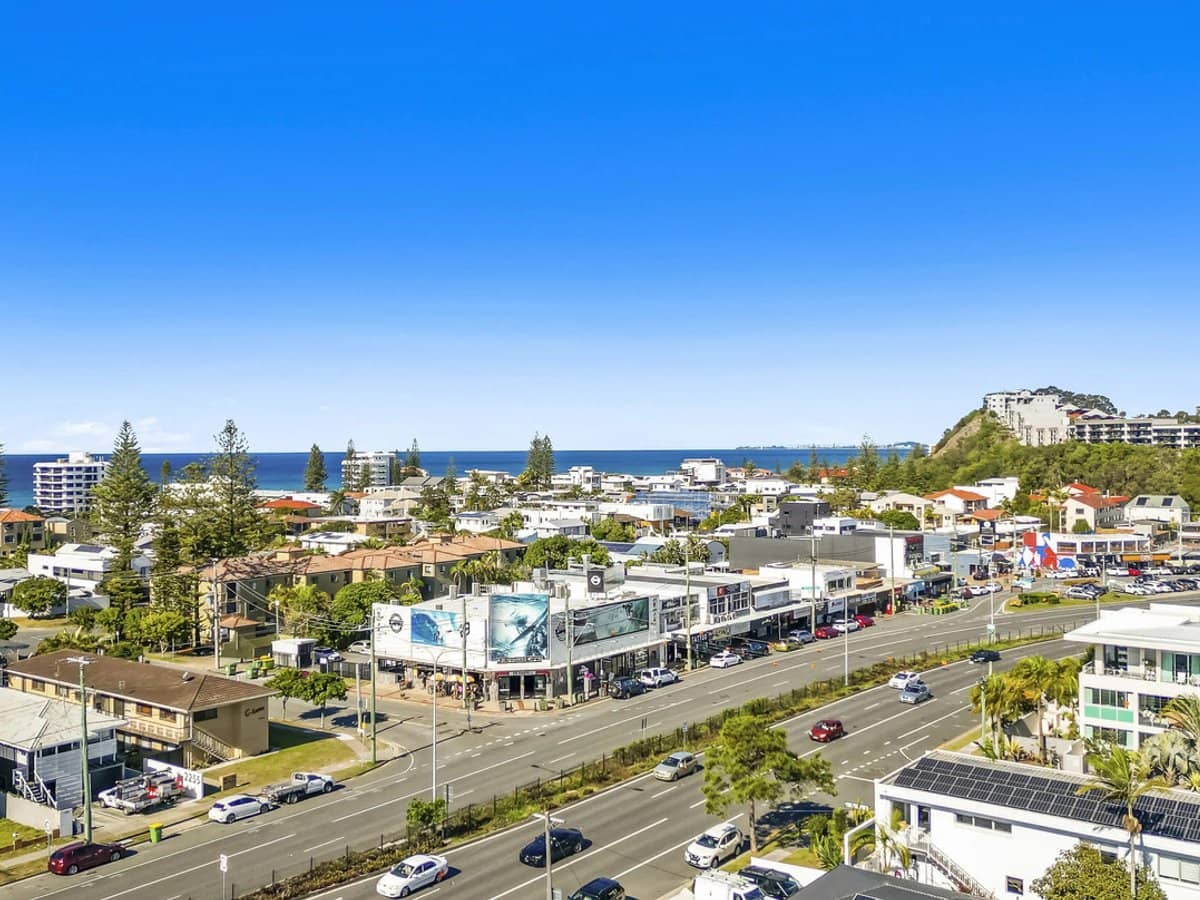 21 Peerless Avenue, Mermaid Beach - Thumbnail 21