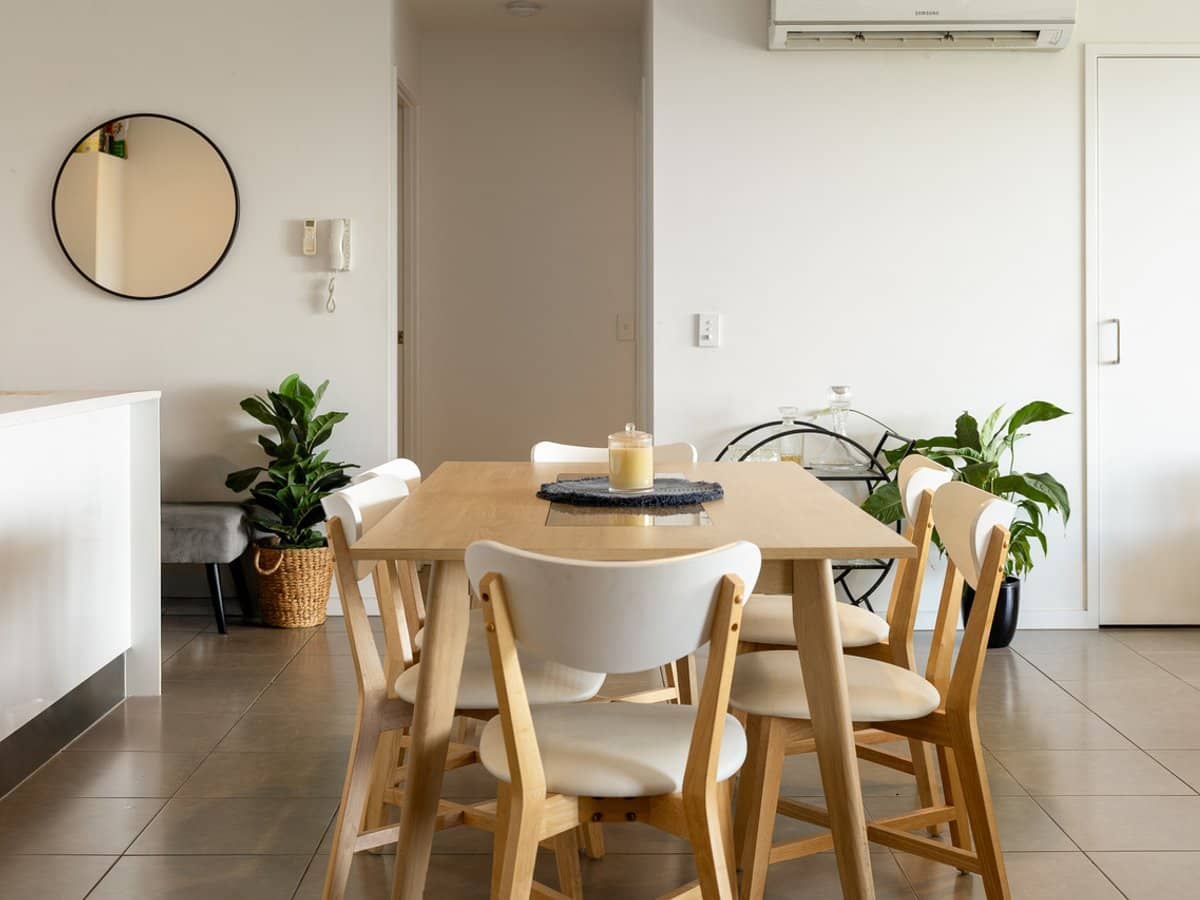 1-7 Waterford Court, BUNDALL - Thumbnail 9