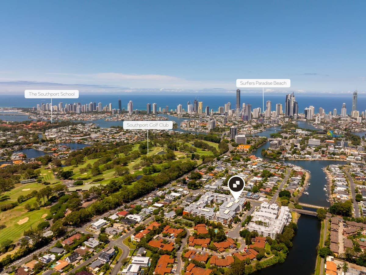 1-7 Waterford Court, BUNDALL - Thumbnail 24