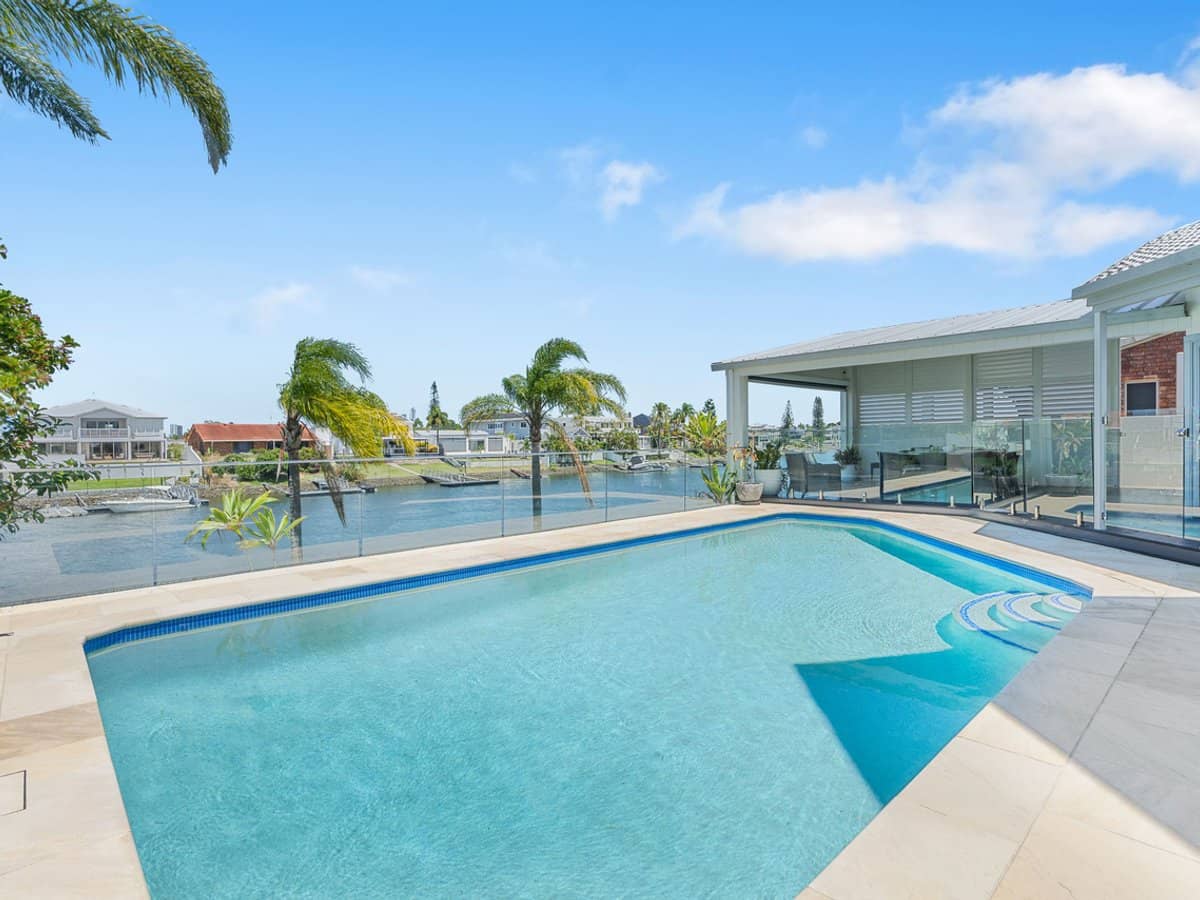 8 Angus Court, Benowa Waters - Thumbnail 10